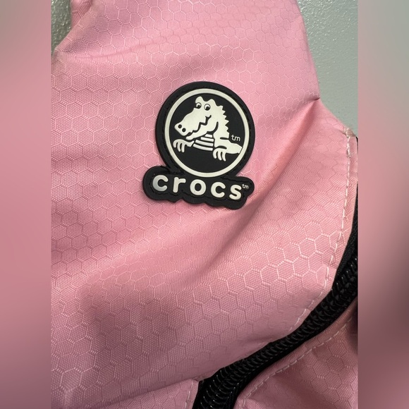 CROCS Pink & Black Sling Backpack - Picture 5 of 8